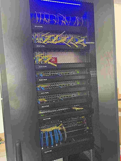 广州出入境边检站机房建设案例
